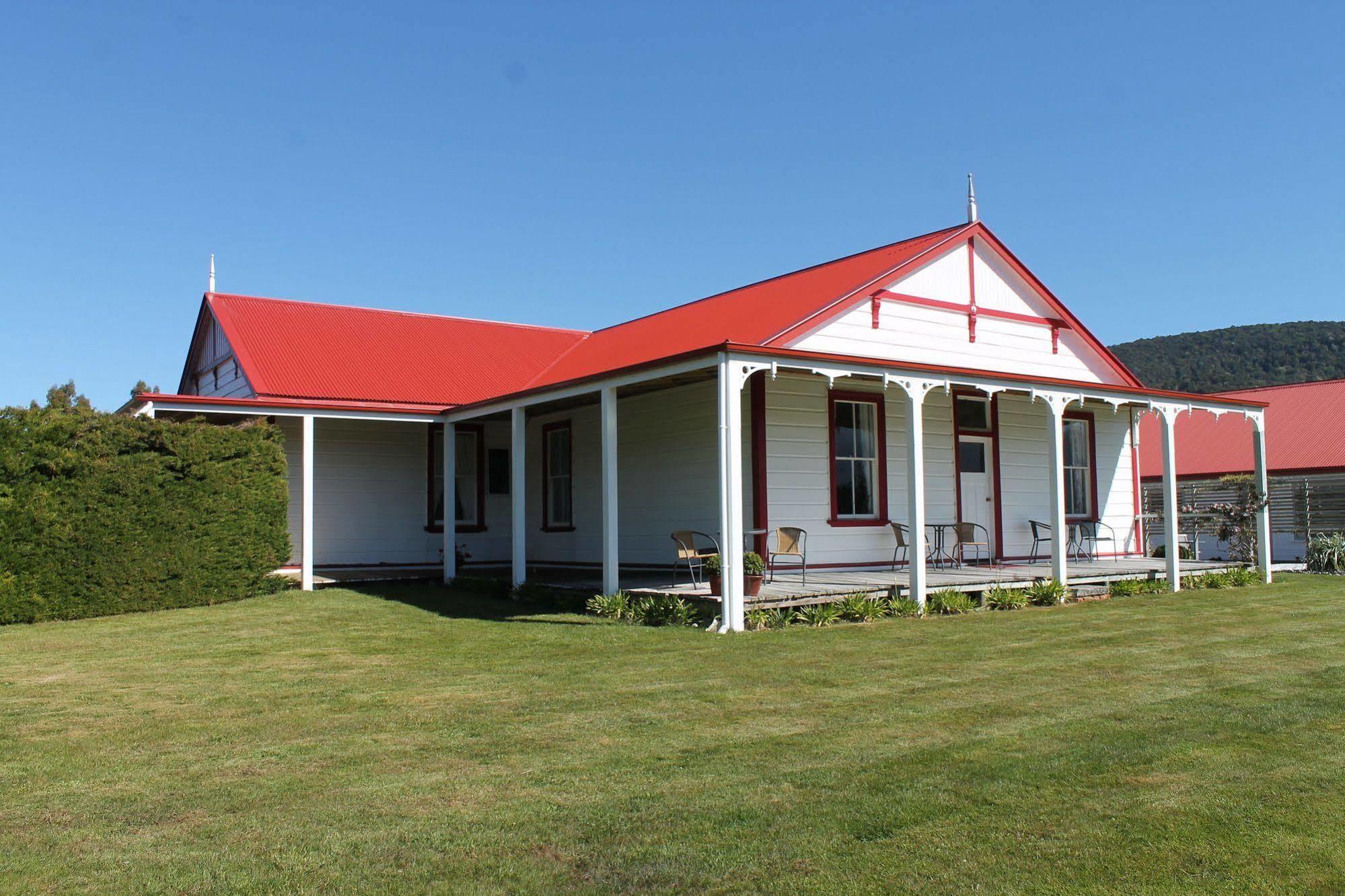 Murrells Grand View House Manapouri Exteriér fotografie