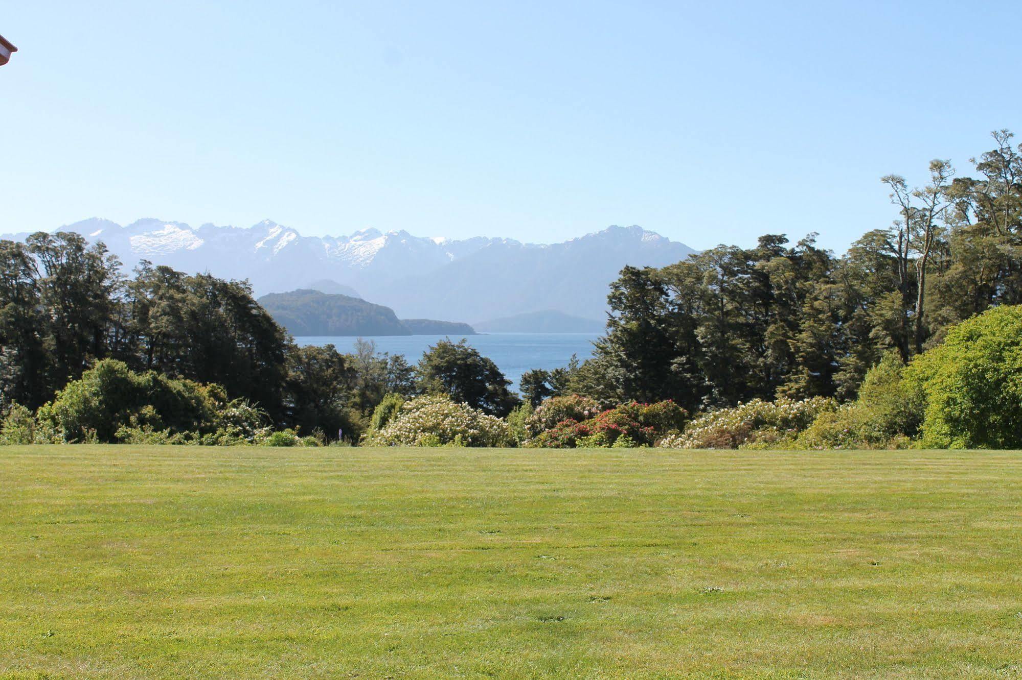 Murrells Grand View House Manapouri Exteriér fotografie